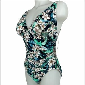 Swim Solutions Plunge Mio 1 Piece Swim 18